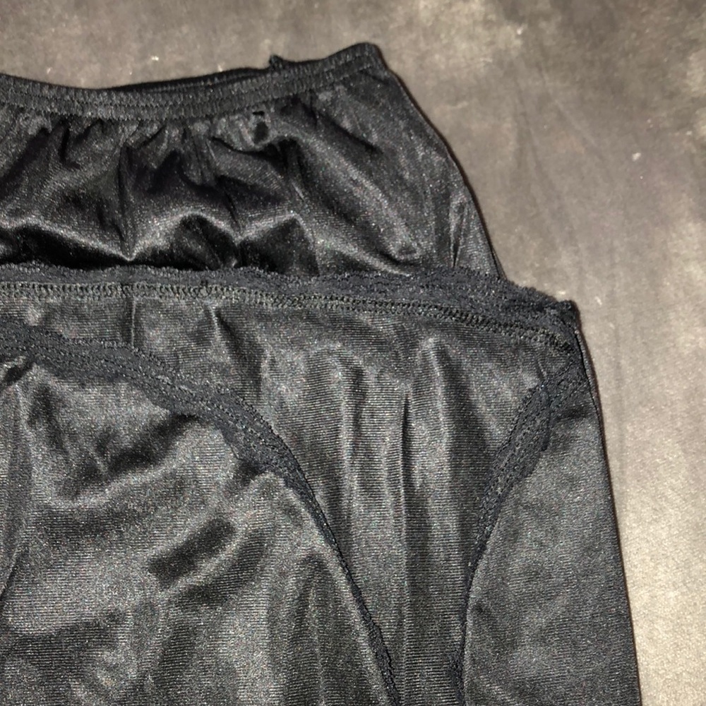 Vintage Cabernet Black Half Slip L